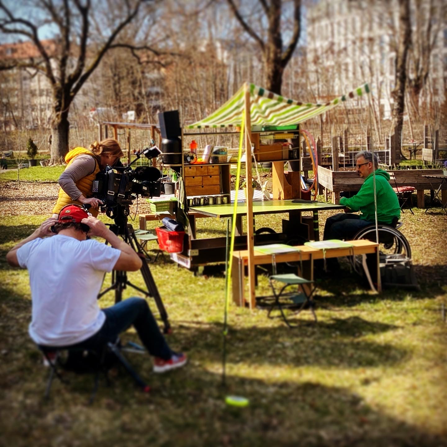 BFAEB715-7C32-4886-8303-E7646204F95E