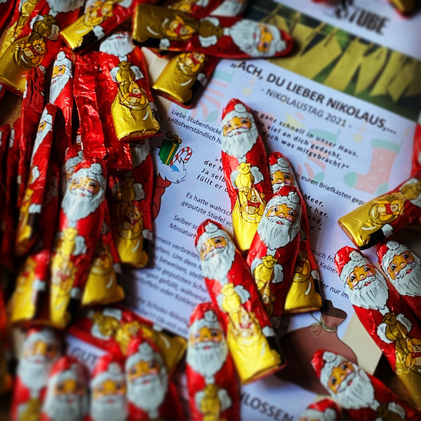 D4A0E1F9-3157-4000-93E8-55112417B01D